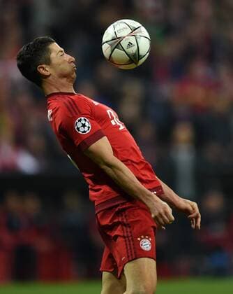 FUSSBALL CHAMPIONS LEAGUE SAISON 2015 2016 HALBFINALE RUECKSPIEL FC Bayern Muenchen - Atletico Madrid 03.05.2016 Robert Lewandowski (FC Bayern Muenchen) 