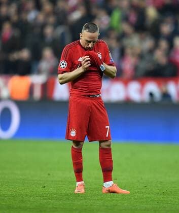 FUSSBALL CHAMPIONS LEAGUE SAISON 2015 2016 HALBFINALE RUECKSPIEL FC Bayern Muenchen - Atletico Madrid 03.05.2016 Franck Ribery (FC Bayern Muenchen) ist nach dem Abpfiff enttaeuscht 