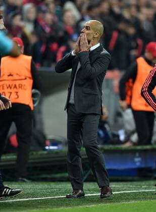 FUSSBALL CHAMPIONS LEAGUE SAISON 2015 2016 HALBFINALE RUECKSPIEL FC Bayern Muenchen - Atletico Madrid 03.05.2016 Trainer Pep Guardiola (FC Bayern Muenchen) 