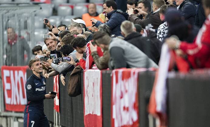 München, 03.05.2016, Allianz Arena Schlussjubel: Antoine Griezmann (Atletico) FC Bayern München vs. Atletico Madrid mm