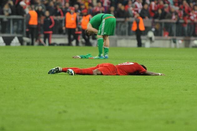 Enttaeuschung bei David Alaba (FC Bayern Muenchen) und Torwart Manuel Neuer (FC Bayern Muenchen) hinten , Bayern Muenchen - Atletico Madrid, Fussball ,Champions League, Halbfinale, Rueckspiel, 03.05.2016 , Muenchen Copyright: Stuetzle xEibner-Pressefoto ep_wse