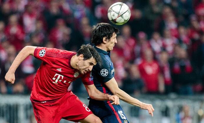 03.05.2016, Allianz Arena, Muenchen, GER, UEFA CL, FC Bayern Muenchen vs Atletico Madrid, Halbfinale, Rueckspiel, im Bild Javi Martinez (FC Bayern Muenchen), Stefan Savic (Atletico Madrid) Javi Martinez (FC Bayern Muenchen) Stefan Savic (Atletico Madrid) during the UEFA Champions League semi Final, 2nd Leg match between FC Bayern Munich and Atletico Madrid at the Allianz Arena in Muenchen, Germany on 2016 05 03. Muenchen EP_fei