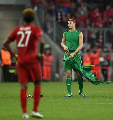 FUSSBALL CHAMPIONS LEAGUE SAISON 2015 2016 HALBFINAL RUECKSPIEL FC Bayern Muenchen - Atletico Madrid 03.05.2016 Enttaeuschung FC Bayern; Torwart Manuel Neuer 
