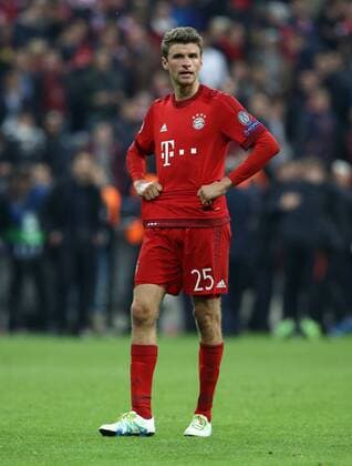 Thomas Müller enttäuscht nach Spielende Enttäuschung Fußball Fussball Halbfinale UEFA Championsleague Herren Saison 2015 2016 03.05.2016 FC Bayern München vs. Atletico Madrid