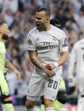 Real Madrid s striker Jese Rodriguez celebrates the first goal for the team scored by Welsh team mate Gareth Bale during a Champions League semifinal second leg match between Real Madrid and Manchester City at Santiago Bernabeu stadium in Madrid, Spain, 4 May 2016. REAL MADRID VS MANCHESTER CITY !ACHTUNG: NUR REDAKTIONELLE NUTZUNG!  MAD011 20160504-635979939557066682