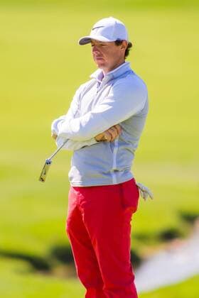 Golfer Rory McIlroy during the PGA Golf Herren Wells Fargo Championship on Thursday, May 5, 2016 at Quail Hallow Country Club in Charlotte, NC. David Grooms CSM PGA 2016: Wells Fargo Championship MAR 5 - ZUMAc04_
