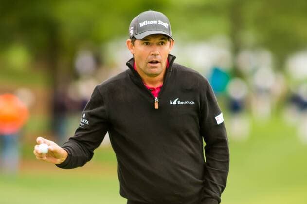 Golfer Padraig Harrington after holing out on the 18th green during the PGA Golf Herren Wells Fargo Championship on Thursday, May 5, 2016 at Quail Hallow Country Club in Charlotte, NC. David Grooms CSM PGA 2016: Wells Fargo Championship MAR 5 - ZUMAc04_