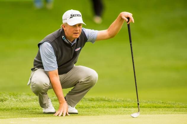 Golfer David Toms on the 18th green during the PGA Golf Herren Wells Fargo Championship on Thursday, May 5, 2016 at Quail Hallow Country Club in Charlotte, NC. David Grooms CSM PGA 2016: Wells Fargo Championship MAR 5 - ZUMAc04_