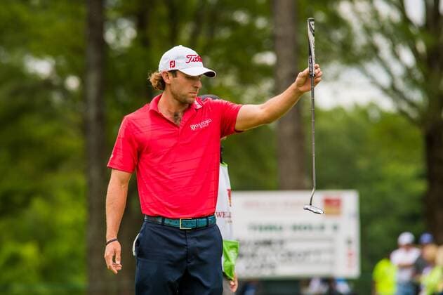 Golfer Andrew Loupe reads his putt on the ninth green during the Wells Fargo Championship on Friday, May 6, 2016 at Quail Hallow Country Club in Charlotte, NC. David Grooms CSM PGA Golf Herren 2016: Wells Fargo Championship MAR 6 - ZUMAc04_