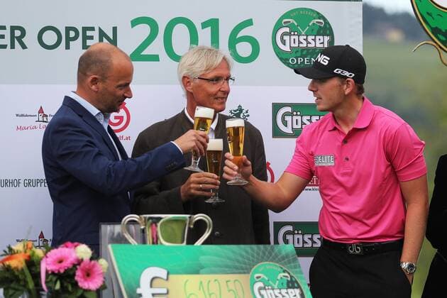 GOLF - Goesser Open 2016 MARIA LANKOWITZ,AUSTRIA,08.MAY.16 - GOLF - Alps Tour, Goesser Open, GC Erzherzog Johann, award ceremony. Image shows Niki Zitny (OEGV Sportdirector), Hansjoerg Langer (GC Erzherzog Johann) and Matt Wallace (ENG). GEPAxpictures xDanielxGoetzhaber