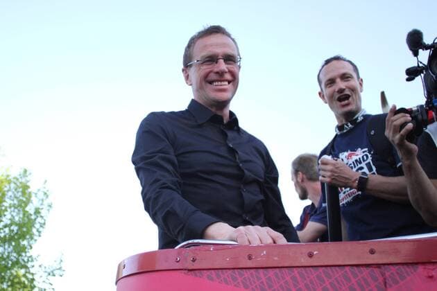 08.05.2016, xkvx, Fussball 2.Bundesliga, RB Leipzig - Karlsruher SC, emspor, v.l. Spieler von RB Leipzig feiern den Auftsieg jubeln nach de Spielende freuen sich steigen auf feiern mit den Fans Sportdirektor Trainer Ralf Rangnick (RB Leipzig) Leipzig