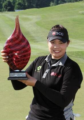 May 8, 2016: Ariya Jutanugarn of Bangkok, Thailand is presented the winners trophy following the Yokohama Tire LPGA Golf Damen Classic at the RTJ Capitol Hill Golf Course in Prattville, AL. (Photo by Scott Donaldson Icon Sportswire) GOLF: MAY 08 LPGA - Yokohama Tire LPGA Classic - Final Round Icon16580236 EDITORIAL USE ONLY