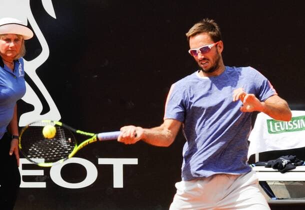 10.05.2016. Rome, Italy. BNL d Italia Tennis Tournament, Viktor Troicki (SRB) versus Kei Nishikori (JPN). Viktor Troicki (SRB) returns Nishikori won by 2-1 after being down a set. xactivaxfotox  ActionPlus11735448
