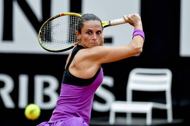 May 11, 2016 - Rome, Italy - Italian tennis player Roberta Vinci returns the ball to British tennis player Johanna Konta during the WTA Tennis Damen match Vinci (ITA) vs Konta (GBR) at the Internazionali BNL d Italia 2016 at the Foro Italico on May 11, 2016 in Rome, Italy. The Internazionali BNL d Italia 2016 - Day Four  - ZUMAn230