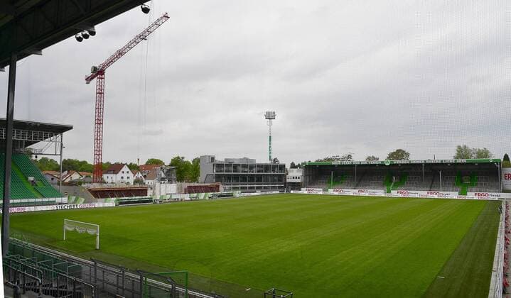 12.05.2016 - SpVgg Greuther Fürth Fuerth - 2. Fußball Bundesliga - Saison 2015 2016 - Baustelle Neue Haupttribüne im Sportpark Ronhof Thomas Sommer - - Impression Baustelle der neuen Haupttribüne im Fürther Sportpark Ronhof