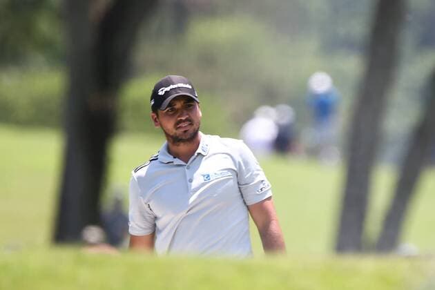 May 12, 2016 - Ponte Vedra Beach, Florida, United States - Jason Day hits out of a greenside bunker on the 9th hole during the first round of The PLAYERS Championship at TPC Sawgrass. The PLAYERS Championship - Round 1 - ZUMAw109