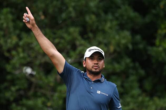Golf, The Players Championship in Ponte Vedra Beach May 13, 2016 - Ponte Vedra Beach, Florida, United States - Jason Day signals an errant shot off the 11th tee during the second round of The PLAYERS Championship at TPC Sawgrass. Golf 2016 - The PLAYERS Championship - Round 2 - ZUMAw109