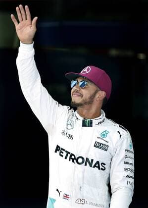 British Formula One driver Lewis Hamilton, of Mercedes, celebrates after winning the pole position in qualification session at the Barcelona-Catalunya circuit in Montmelo at Barcelona, Spain, on 14 May 2016. The Spanish Formula One Grand Prix will take place on 15 May 2016. SPANISH GRAND PRIX !ACHTUNG: NUR REDAKTIONELLE NUTZUNG!  GRA192 20160514-635988371790336552