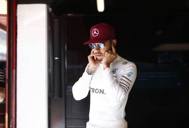 Formel 1, GP von Spanien, 3. Freies Training Motorsports: FIA Formula One World Championship WM Weltmeisterschaft 2016, Race in Barcelona, 44 Lewis Hamilton (GBR, Mercedes AMG Petronas F1 Team), xHOCHxZWEIx