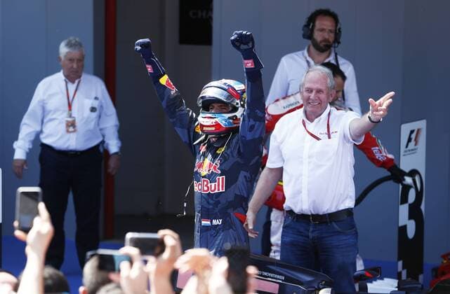 Formel 1, GP von Spanien, Sieger Max Verstappen Motorsports: FIA Formula One World Championship WM Weltmeisterschaft 2016, Race in Barcelona, 33 Max Verstappen (NDL, Red Bull Racing), xHOCHxZWEIx