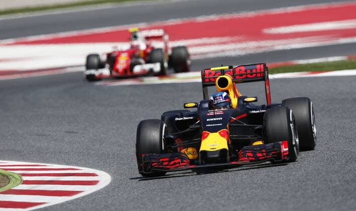 Motorsports: FIA Formula One World Championship WM Weltmeisterschaft 2016, Race in Barcelona, 33 Max Verstappen (NDL, Red Bull Racing), xHOCHxZWEIx