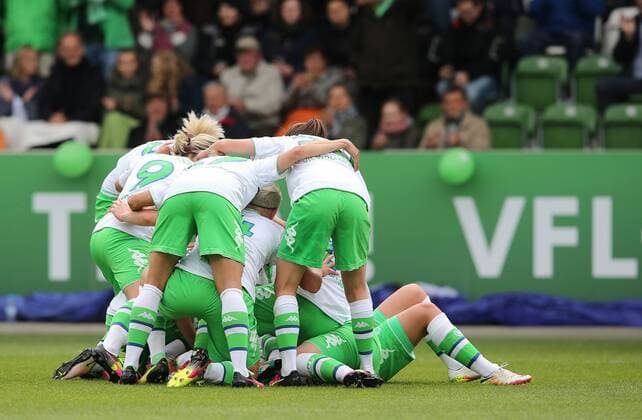 Championsleague geschafft, Jubeltraube Wolfsburg