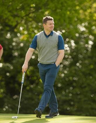 18.05.2016. The K Club, Straffan, Co. Kildare, Ireland. Dubai Duty Free Irish Open Golf Championship Pro-AM. Brian O Driscoll on the 10th green. xPeterxFitzpatrickx  ActionPlus11738299