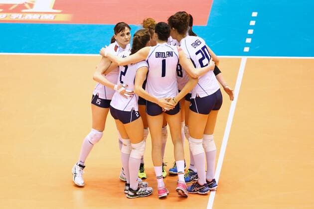 Italy team group Mannschaftsbild Totale (ITA), MAY 20, 2016 - Volleyball : Women s Volleyball World Final Qualification for the Rio de Janeiro Olympics 2016 match between Netherlands 3-0 Italy at Tokyo Metropolitan Gymnasium, Tokyo, Japan. Noxthirdxpartyxsales  (ipha022046)