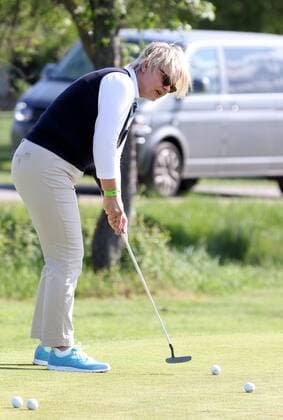 10. Thüringer Charity Open Mühlberg 20.05.16 , Mühlberg, Gut Ringhofen, 10. Thüringer Charity Open, Golf-Benefiz-Turnier, Prominente spielen Golf für den guten Zweck im Bild: Andrea Spatzek