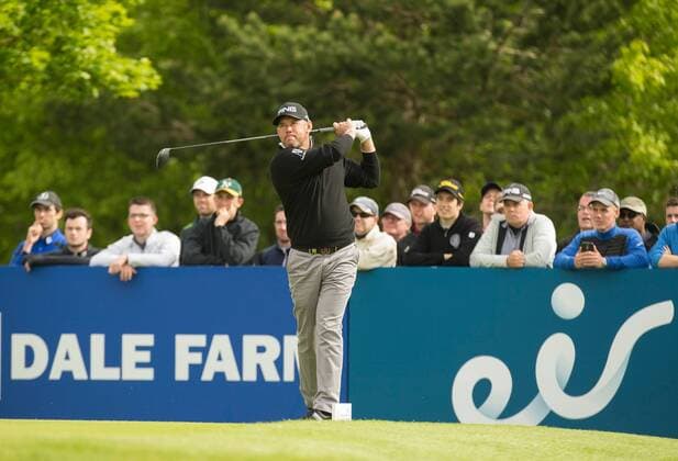 20.05.2016. The K Club, Straffan, Co. Kildare, Ireland. Dubai Duty Free Irish Open Golf Championship Round 2. Lee Westwood teeing off on the 15th hole. xPeterxFitzpatrickx  ActionPlus11739034