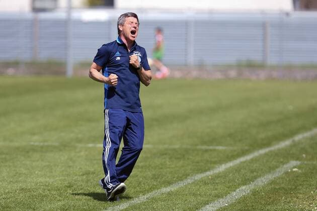 Regionalliga Bayern - FC Ingolstadt 04 II - SV 01 Viktoria Aschaffenburg - 5:3 - Tor Jubel zum 3. Tor Aschaffenburg Trainer Jürgen Baier Schrei Regionalliga Bayern - FC Ingolstadt 04 II - SV 01 Viktoria Aschaffenburg