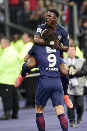 Edinson Cavani (PSG) Serge Aurier (PSG) - Fussball Frankreich, Coupe de France, Finale, Olympique Marseille vs. Paris Saint Germain PSG - 21 05 2016 JBAutissier Panoramic 