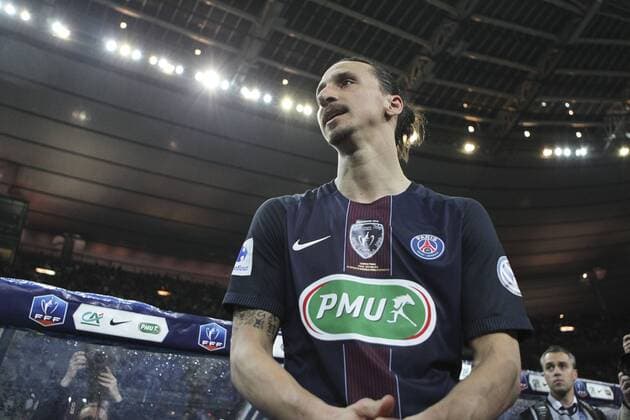May 21, 2016 - Paris, France - IBRAHIMOVIC Zlatan 10 of Paris Saint-Germain celebrates the victory during the final French Cup between Paris Saint-Germain and Olympique de Marseille at Stade de France on May 21, 2016 in Paris, France. Paris Saint-Germain v Olympique de Marseille - French Cup Final  - ZUMAn230