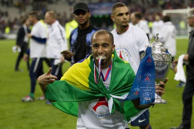 May 21, 2016 - Paris, France - Lucas Moura of Paris Saint-Germain celebrates the victory during the final French Cup between Paris Saint-Germain and Olympique de Marseille at Stade de France on May 21, 2016 in Paris, France. Paris Saint-Germain v Olympique de Marseille - French Cup Final  - ZUMAn230