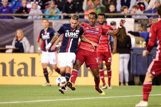 Saturday, May 21, 2016: New England Revolution forward Diego Fagundez (14) (left) battles FC Dallas forward Atiba Harris (14) for the ball during the MLS Fussball Herren USA game between FC Dallas and the New England Revolution held at Gillette Stadium in Foxborough Massachusetts. Dallas FC defeats New England 4-2. MLS 2016: Dallas vs Revolution MAY 21 - ZUMAc04_