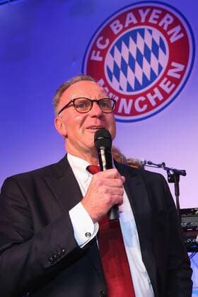 Karl Heinz RUMMENIGGE, (Vorstandsvorsitzender) bei seiner Rede, DFB Pokal Finale 2016 FC Bayern Muenchen Pokalfeier Bankett am 21.05.2016, Fussball DFB Pokal Finale der Maenner 2016, FC Bayern Muenchen-Borussia Dortmund 4-3 i.E.