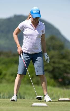 GOLF - Magdalena Neuner ( im 4. Monat schwanger ) am 21.05.2016 während der Tobi Angerer Golf Challenge im Golf Resort Achental, Grassau, Deutschland
