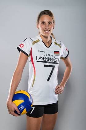 20.05.2016, Olympiastuetzpunkt, Heidelberg Volleyball, Fotoshooting Nationalmannschaft Frauen Jennifer Pettke ( 7 GER)