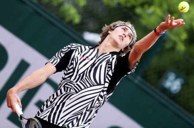 TENNIS - ATP Tennis Herren French Open 2016 PARIS,FRANCE,24.MAY.16 - TENNIS - ATP World Tour, Roland Garros, French Open, Grand Slam. Image shows Alexander Zverev (GER). GEPAxpictures xMatthiasxHauer