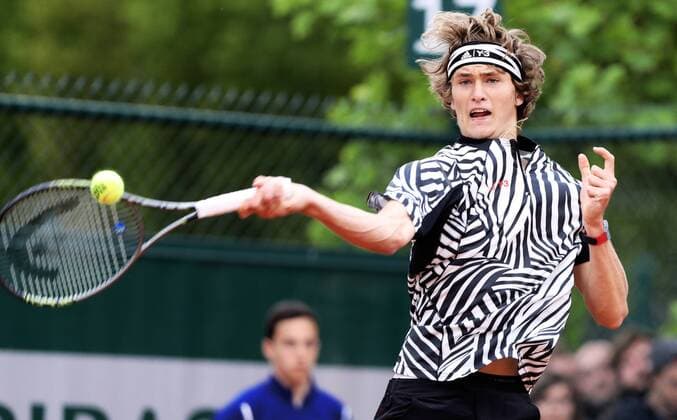 TENNIS - ATP Tennis Herren French Open 2016 PARIS,FRANCE,24.MAY.16 - TENNIS - ATP World Tour, Roland Garros, French Open, Grand Slam. Image shows Alexander Zverev (GER). GEPAxpictures xMatthiasxHauer