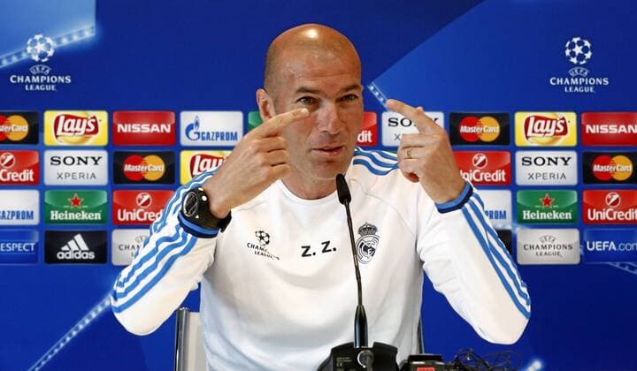 Zinedine Zidane attends press conference PK Pressekonferenz xANGELxRIVEROx 