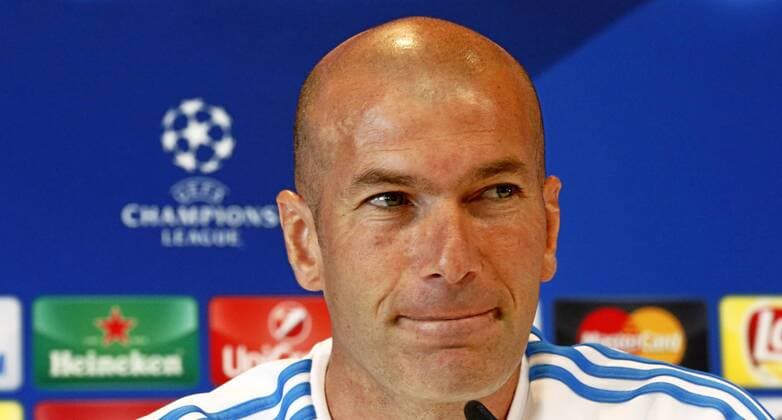 Zinedine Zidane attends press conference PK Pressekonferenz xANGELxRIVEROx 