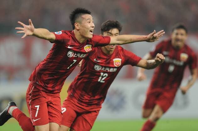 Wu Lei of China s Shanghai SIPG celebrates after scoring a goal against Japan s FC Tokyo during the first half of their Round of 16 soccer match of the AFC Champions League 2016 in Shanghai, China, 24 May 2016. Wu Lei s dramatic injury-time winner put Sven-Goran Eriksson s Shanghai SIPG into the AFC Champions League quarter-finals against a dumbfounded FC Tokyo on Tuesday (May 24). The Japanese visitors were seconds away from Asia s last eight until Wu struck in the 91st minute for a 1-0 win, sparking chaotic celebrations among the SIPG players and fans. SIPG s win on the away goals rule, after the last-16 tie s first leg finished 2-1, means Eriksson s side have reached the quarter-finals at their first attempt after coming through qualifying. Although SIPG are debutants, the well-travelled former England coach has seasoned performers to call on including Elkeson and Dario Conca, who have both lifted the trophy with Guangzhou Evergrande. And it was Elkeson s rocket of a shot which rebounded to Wu, who tucked away the loose ball before wheeling away and being mobbed by his team-mates. SIPG will now believe fate is on their side as they fly the Chinese flag in the latter stages, after the demise of holders Evergrande and fellow big-spenders Jiangsu Suning. Wu s late winner puts Shanghai through AFC Champions League  20160524_67254