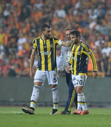 Ziraat Turkish Cup Final match between Fenerbahce and Galatasaray at Antalya Arena in Antalya , Turkey on May 26 , 2016. Pictured: Volkan Sen , Mehmet Topal of Fenerbahce. 