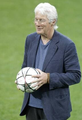 American actor Richard Gere and his girlfriend Alejandra Silva with Real Madrid s players during Champions League 2015 2016 training session. May 27,2016.  (20160527109)
