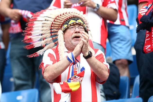 Atletico Fan mit Indianerschmuck, Real Madrid vs. Atletico Madrid, Fussball, Champions League Finale, 28.05.2016, Mailand Copyright: Langerx xEibner-Pressefoto EP_HLR