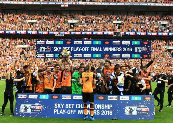 28.05.2016. Wembley Stadium, London, England. Skybet Championship Play Off Final. Sheffield Wednesday versus Hull. Hull celebrate getting back into the Premier League after their 1-0 win over Sheffield Wednesday xMarkxKertonx  ActionPlus11742697