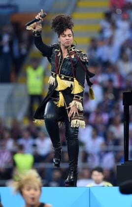 FUSSBALL CHAMPIONS LEAGUE FINALE SAISON 2015 2016 Real Madrid - Atletico Madrid 28.05.2016 Die US-amerikanische Soul- und R&B-Saengerin Alicia Keys performt auf der Eröffnungszeremonie 