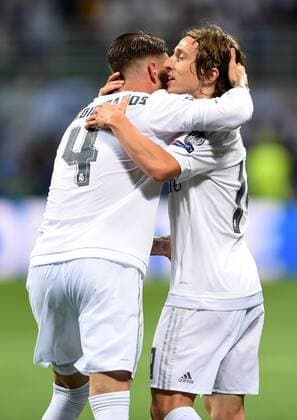 FUSSBALL CHAMPIONS LEAGUE FINALE SAISON 2015 2016 Real Madrid - Atletico Madrid 28.05.2016 Sergio Ramos (li) und Luka Modric (re, Real Madrid) jubeln nach dem 1:0 