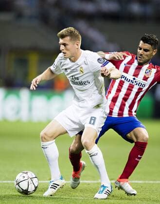 Mailand, 28.05.2016, Giuseppe Meazza Toni Kroos (Real) im Duell Real Madrid - Atletico Madrid mm